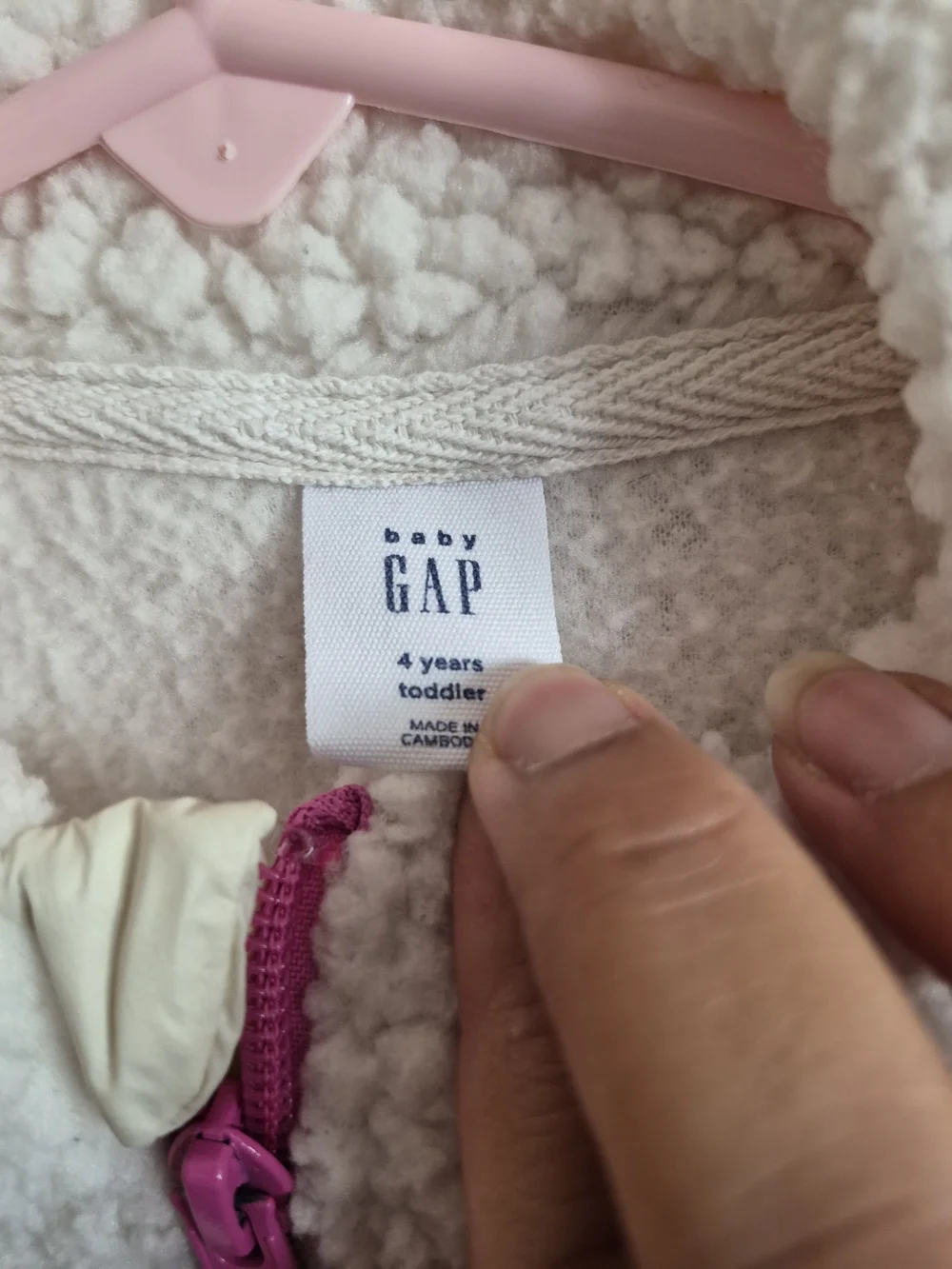 GAP Kids Cream Sherpa Pullover with Pink Half-Zip SIZE 4T